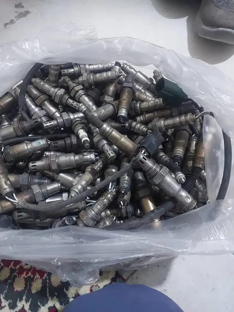 خریدار سنسور اکسیژن ضایعاتی کیلویی۵۰۰  وشمع سوزنی|خدمات موتور و ماشین|شهریار, شهرک مصطفی خمینی|دیوار