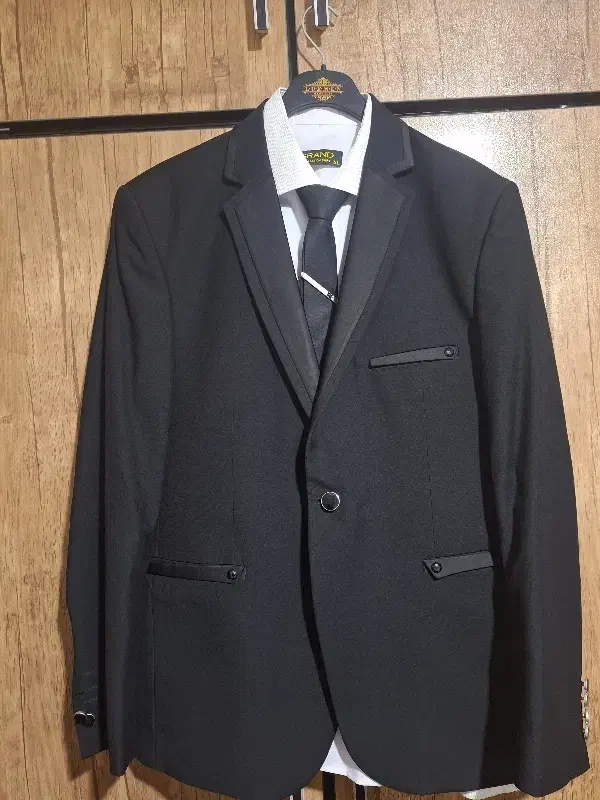 کت و شلوار وپیراهن وکمربند|لباس|آبیک, |دیوار