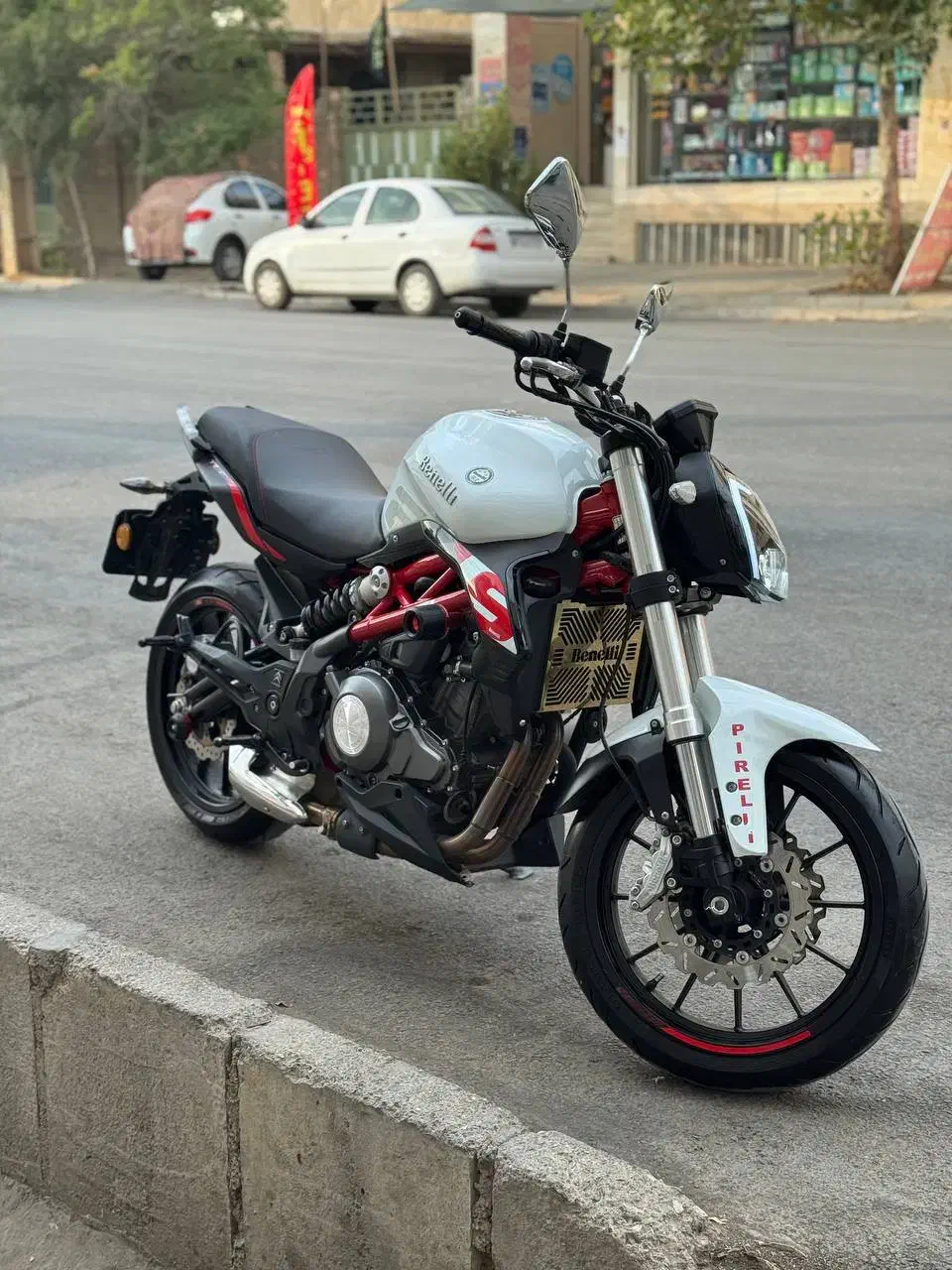 بنلی 300 جفت|موتورسیکلت|خرم‌آباد, |دیوار