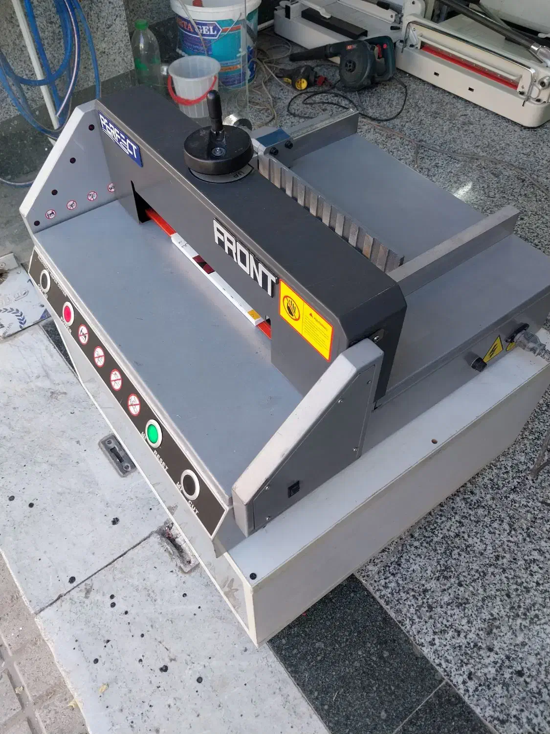 دستگاه برش برقی کاتر کاغذ گیوتین کتاب دهنه ۳۶|ماشین‌آلات صنعتی|تهران, چیتگر جنوبی|دیوار