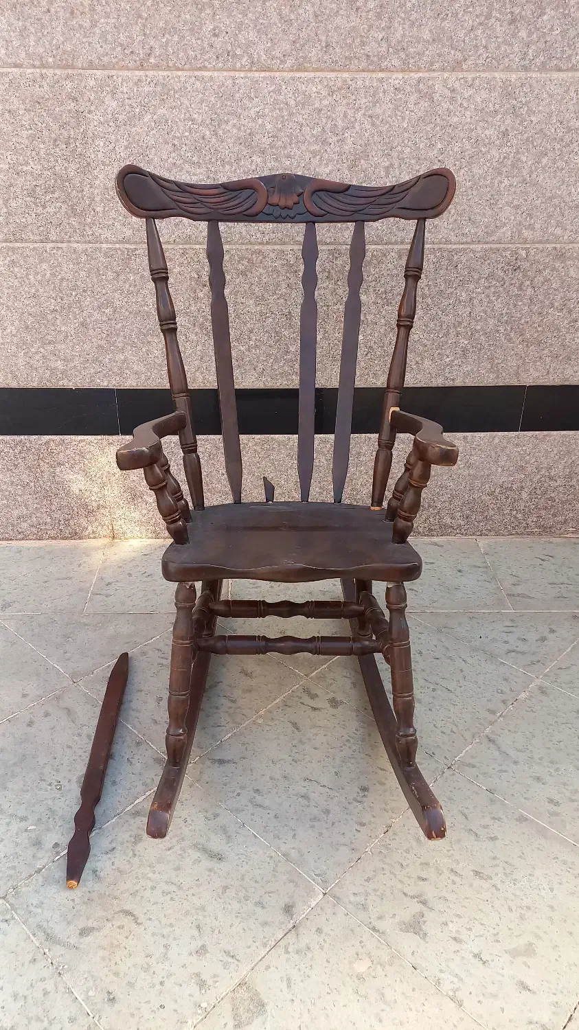 صندلی راک|صندلی و نیمکت|قم, بکایی|دیوار