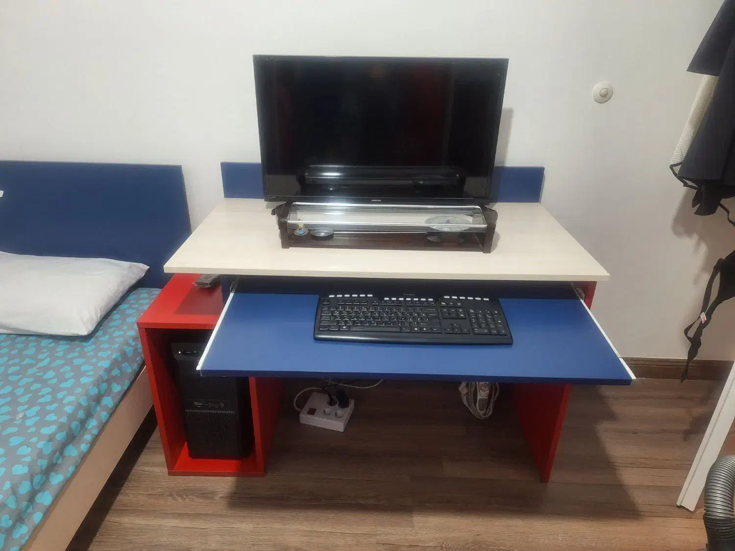 میز تحریر مارک ترکیه ای|میز تحریر و کامپیوتر|تهران, شهرک آزمایش|دیوار