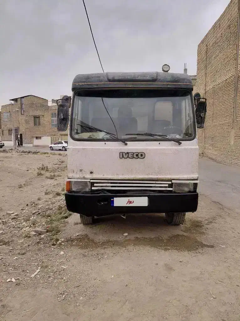 ایویکو ۶تن|خودرو سنگین|اصفهان, ابر|دیوار