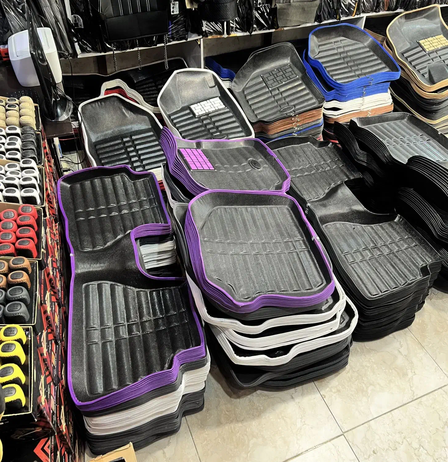 پخش کفپوش سه بعدی،روکش صندلی خودرو های ایرانی|قطعات یدکی و لوازم جانبی|کاشان, لتحر|دیوار