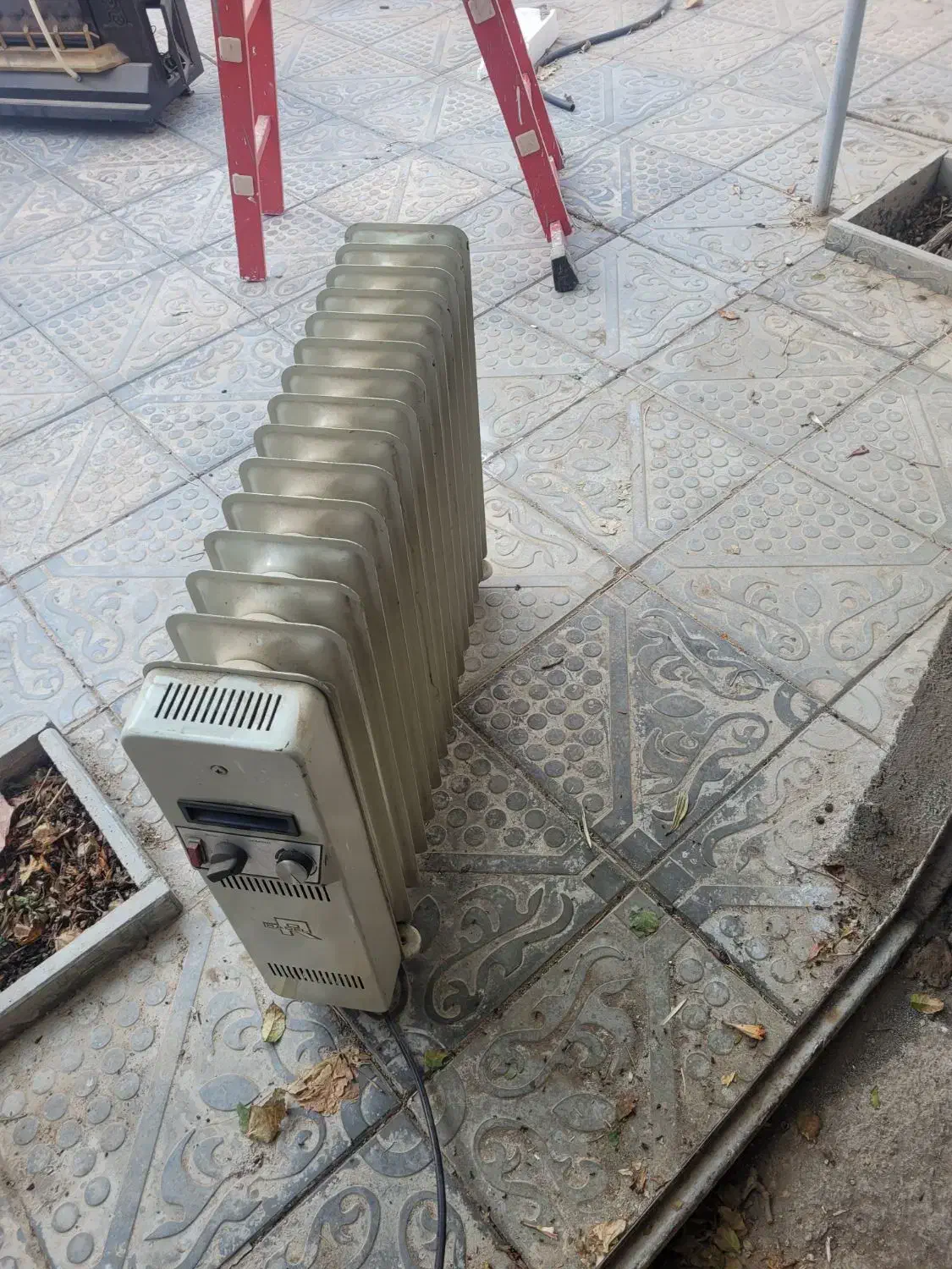 شوفاژ برقی|بخاری، هیتر، شومینه|جوین, |دیوار