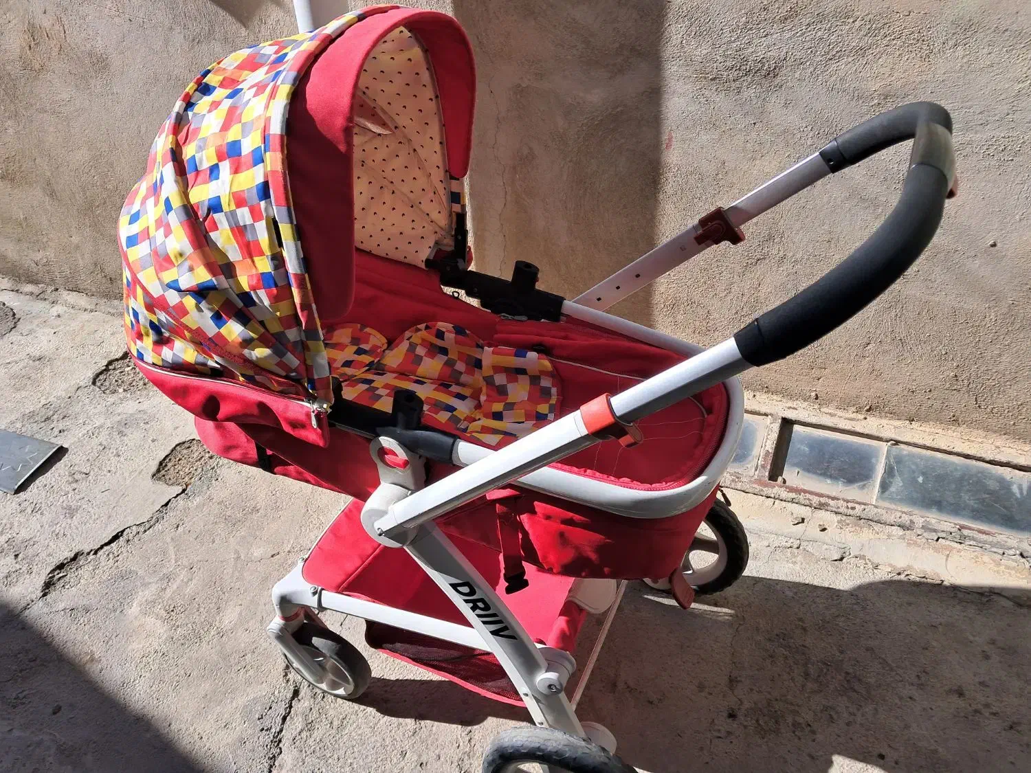 کالسکه.روروک.تاپ|کالسکه و لوازم جانبی|قروه, |دیوار