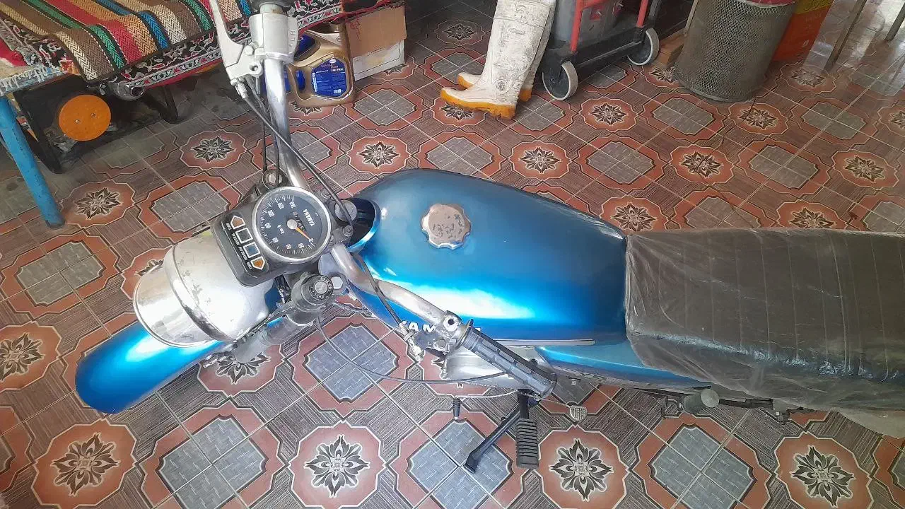 یاماها مدل ۶۶|موتورسیکلت|پرند, فاز ۳|دیوار