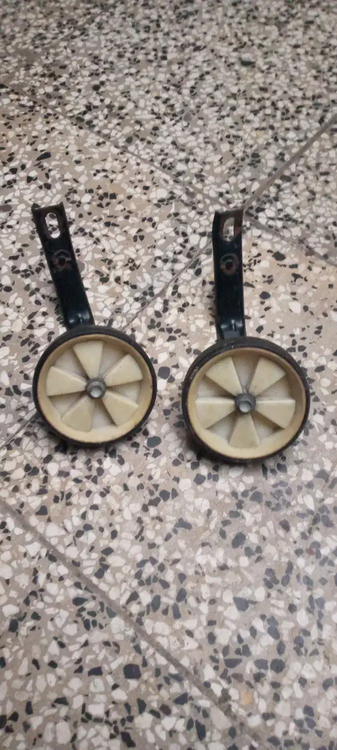 پایه کمک دوچرخه|دوچرخه، اسکیت، اسکوتر|گنبد کاووس, |دیوار