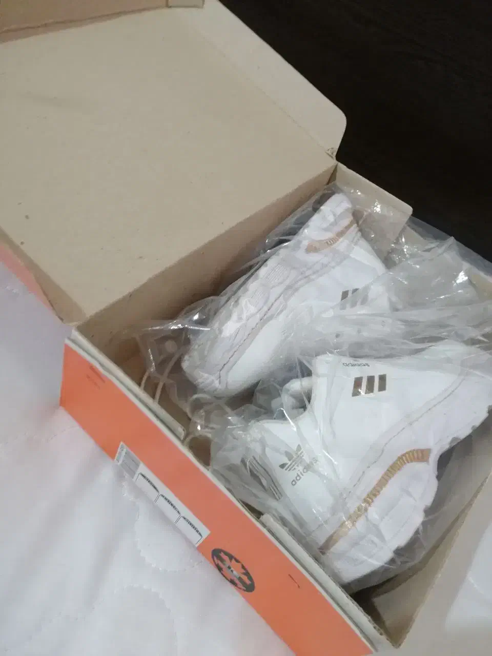 کفش مارک آدیداس|کیف، کفش، کمربند|نیشابور, دارایی|دیوار