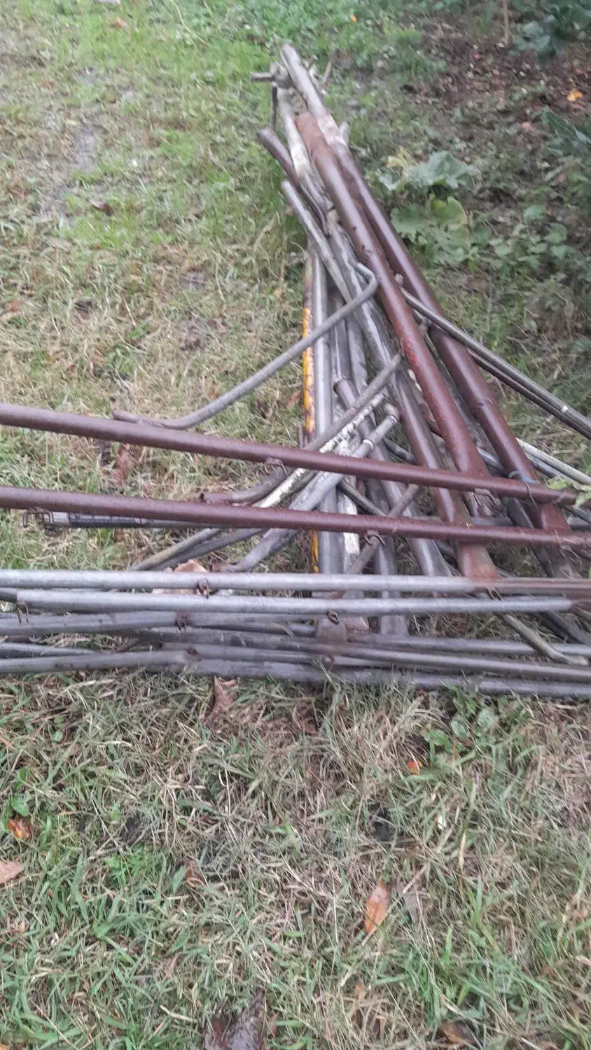 فروش پایه ی کیوی گالوانیزه|ابزارآلات|رحیم‌آباد, |دیوار