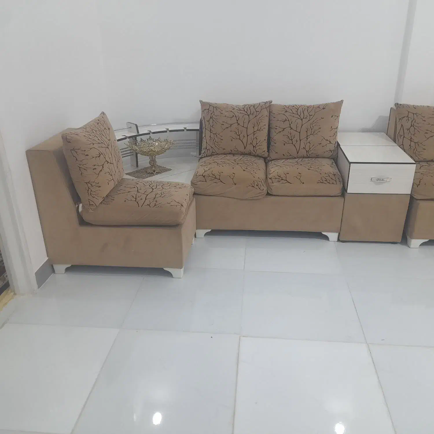 مبل تر تمیز ۷نفره مدل ال راحتی|مبلمان خانگی و میز عسلی|الیگودرز, |دیوار