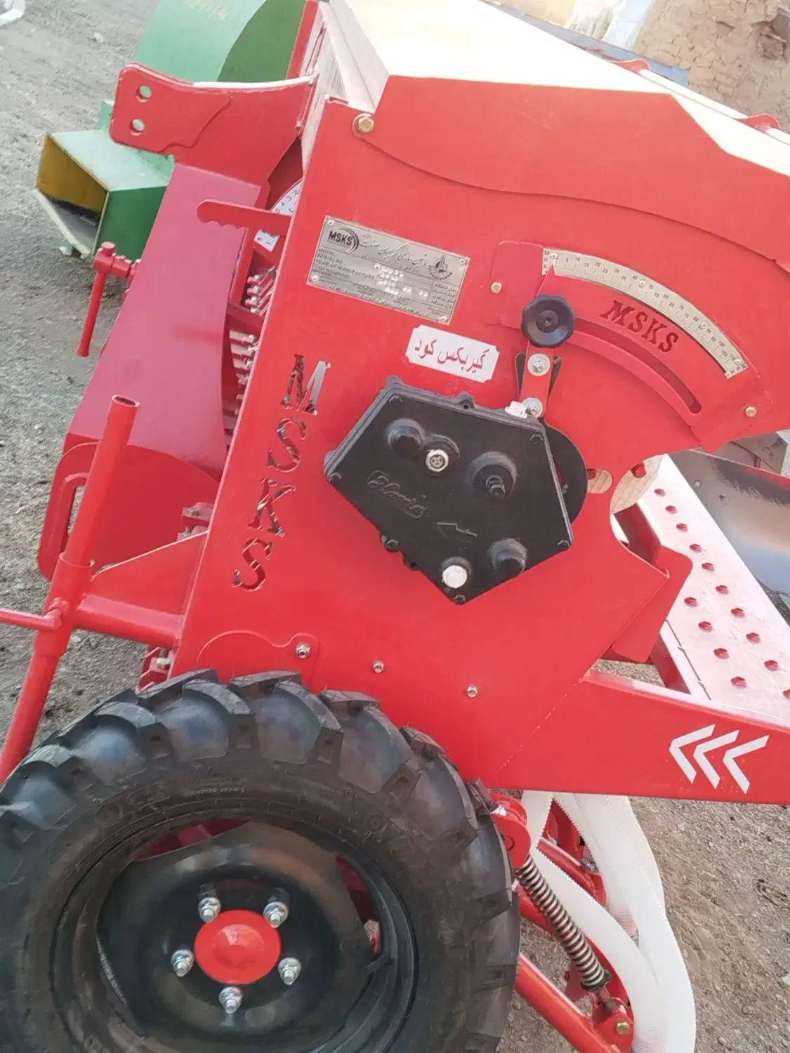 ادوات کشاورزی|ماشین‌آلات صنعتی|دیواندره, |دیوار