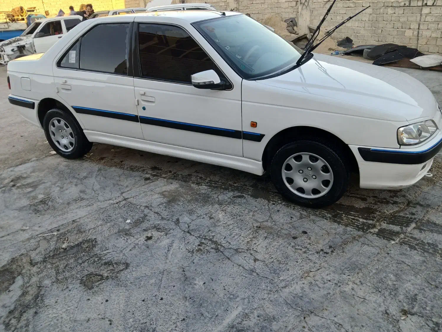 پارس سال|خودرو سواری و وانت|شیراز, پارک آزادی|دیوار