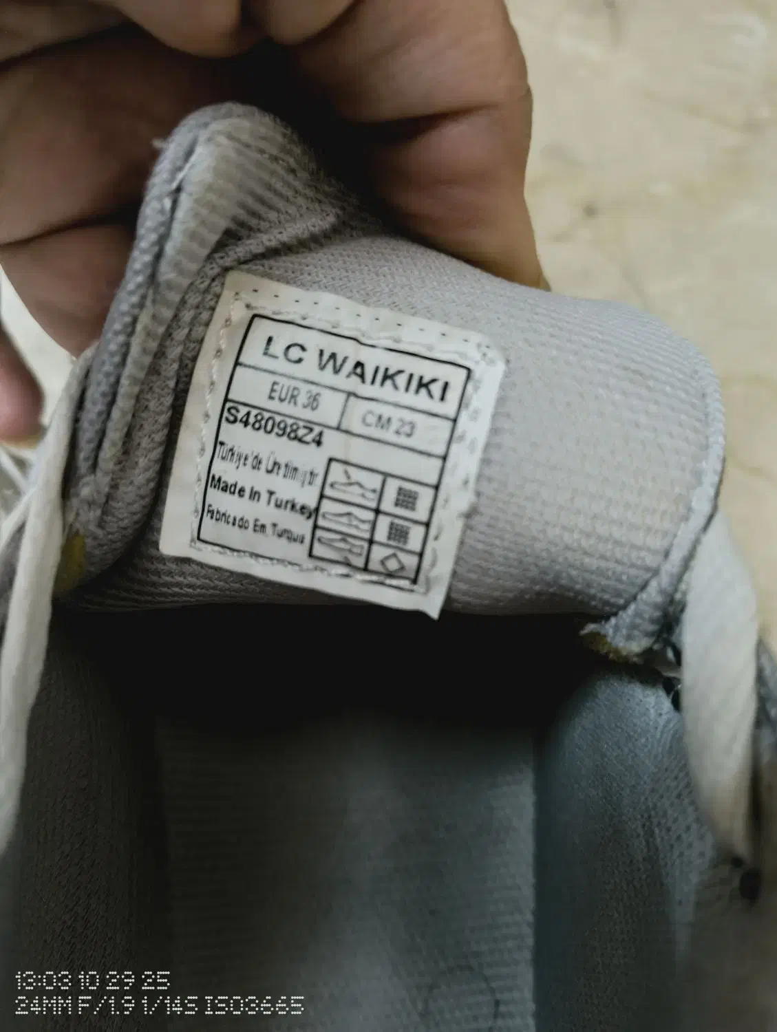 کفش کتونی برند LC|کیف، کفش، کمربند|تهران, امام زاده عبدالله|دیوار