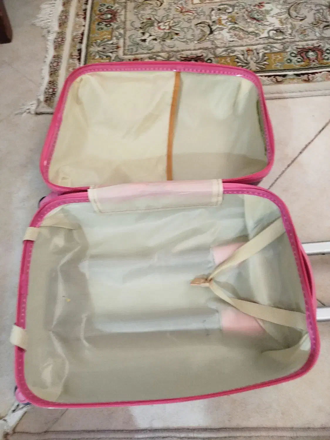 چمدان بچه گانه|اسباب و اثاث بچه|اراک, |دیوار