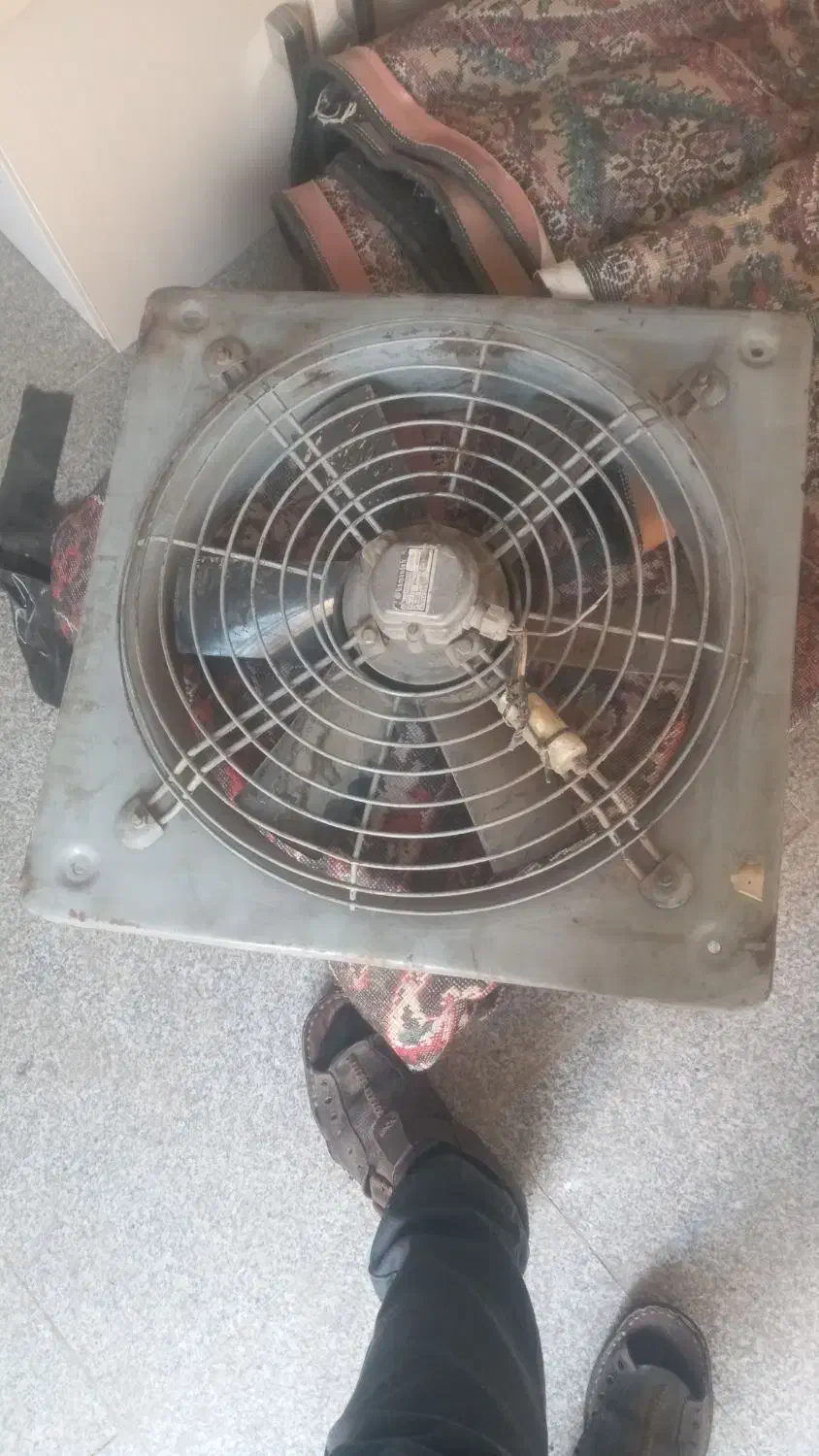 فن دمنده ۲۲۰ولت|پنکه و تصفیهکنندهٔ هوا|تهران, خزانه|دیوار