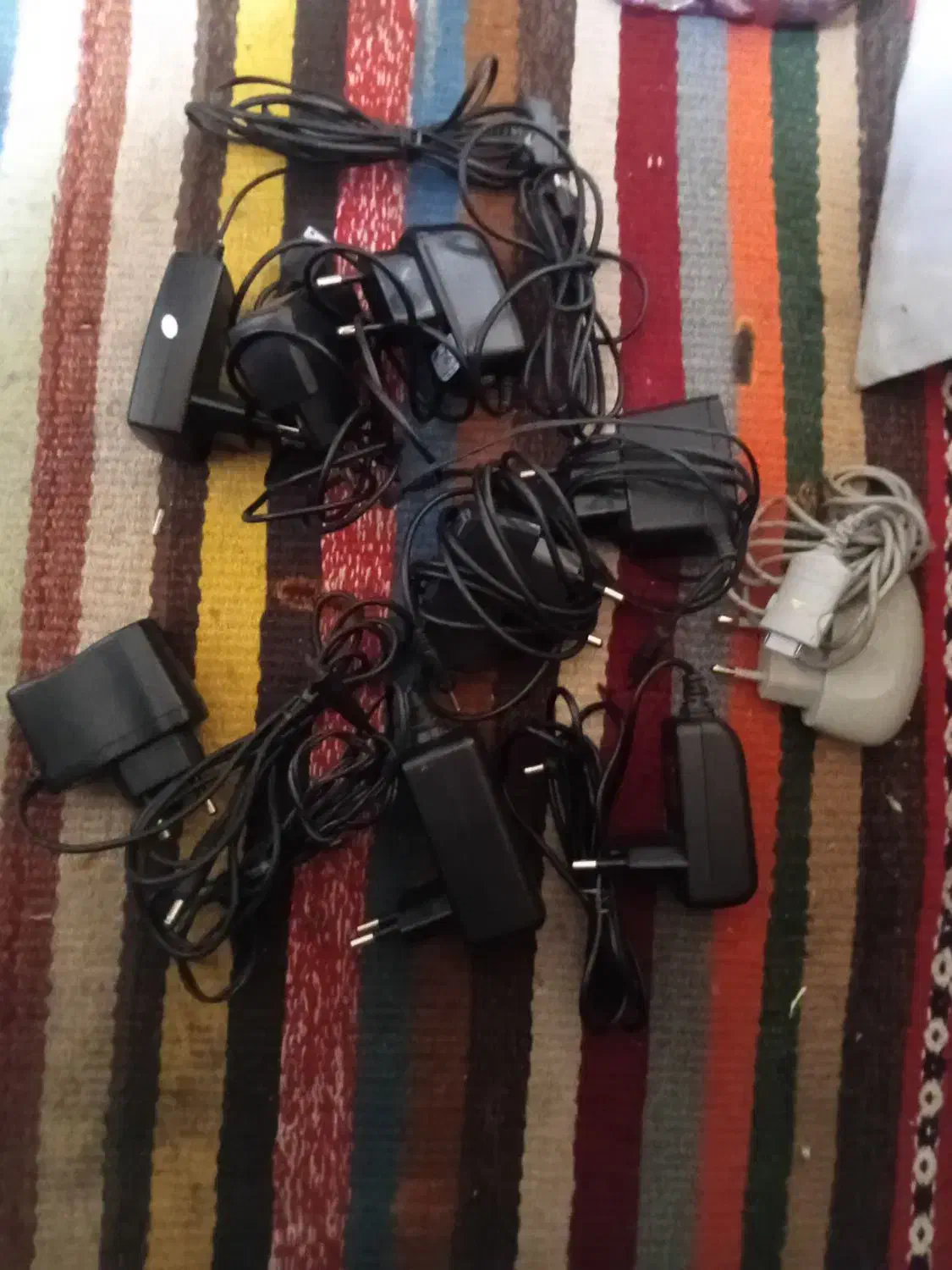 شارژر سونی اریکسون۱عدد.سامسونگ۳عدد.نوکیا سوزنی۲عدد|لوازم جانبی موبایل و تبلت|سمنان, |دیوار