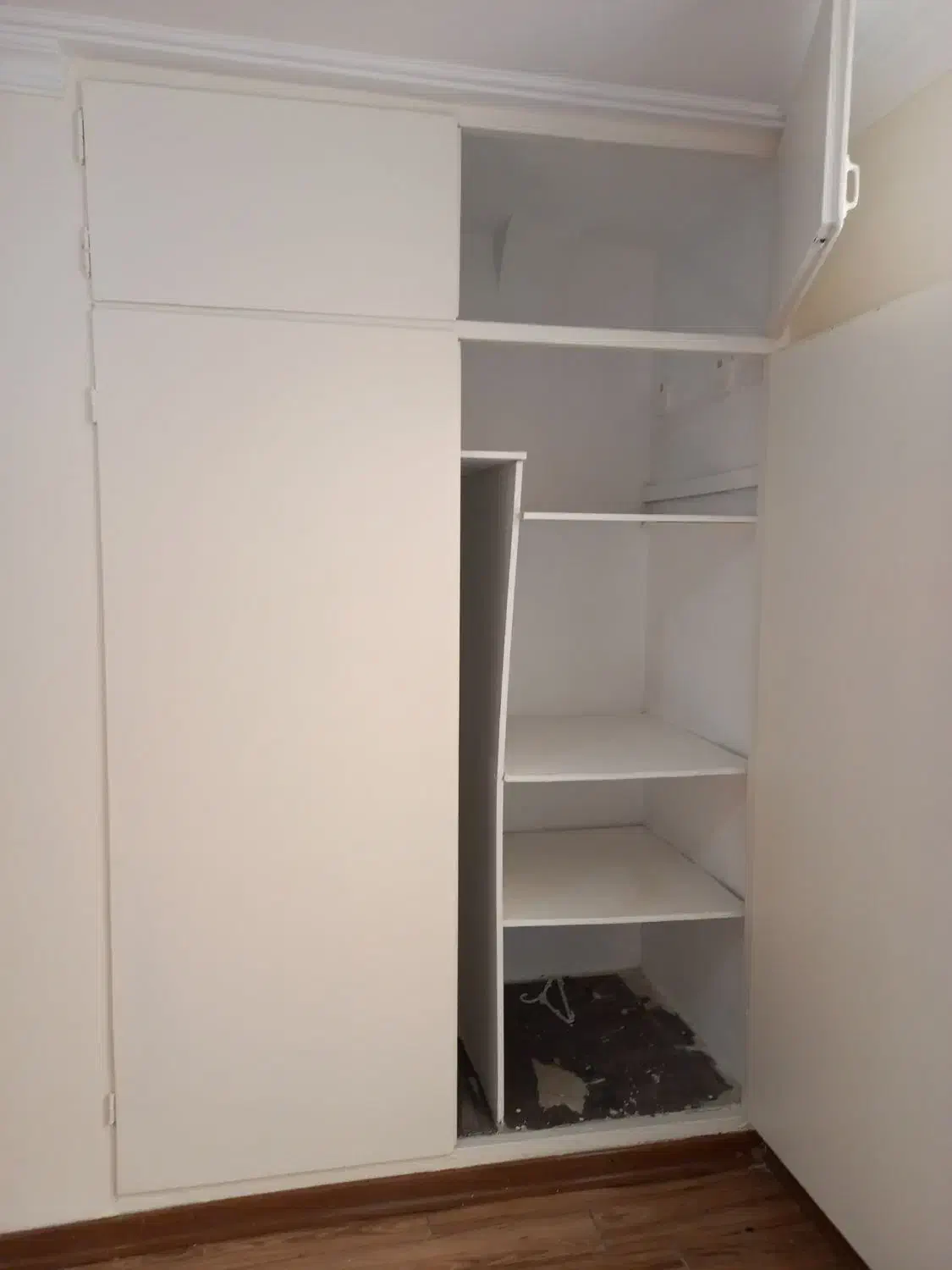 آپارتمان ۹۰ متری