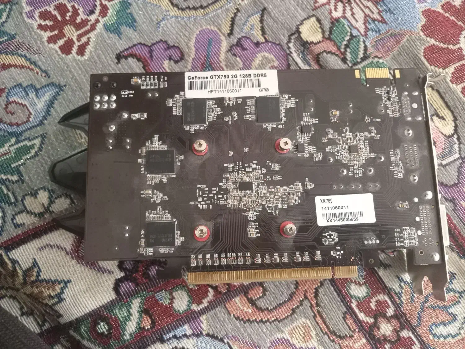 کارت گرافیک 2 گیگ|قطعات و لوازم جانبی رایانه|اسلام‌شهر, شهرک احمدیه|دیوار