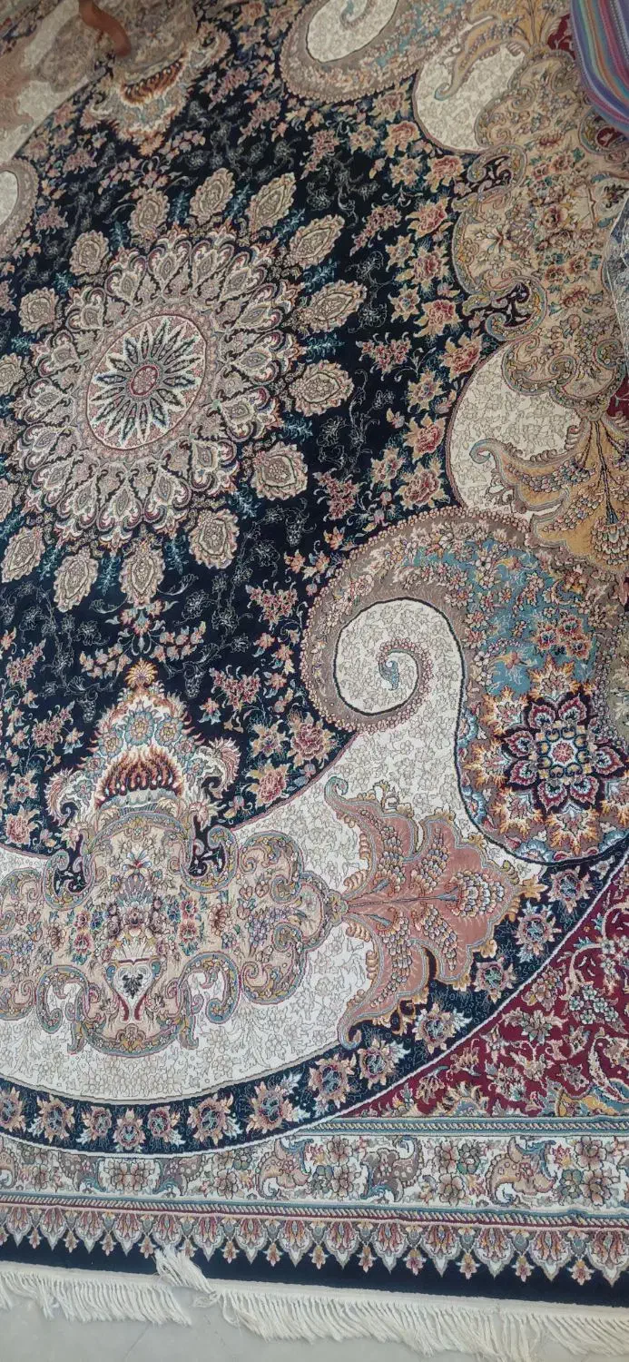 فرش ۱۲ و ۹ متری|فرش|کرمانشاه, |دیوار