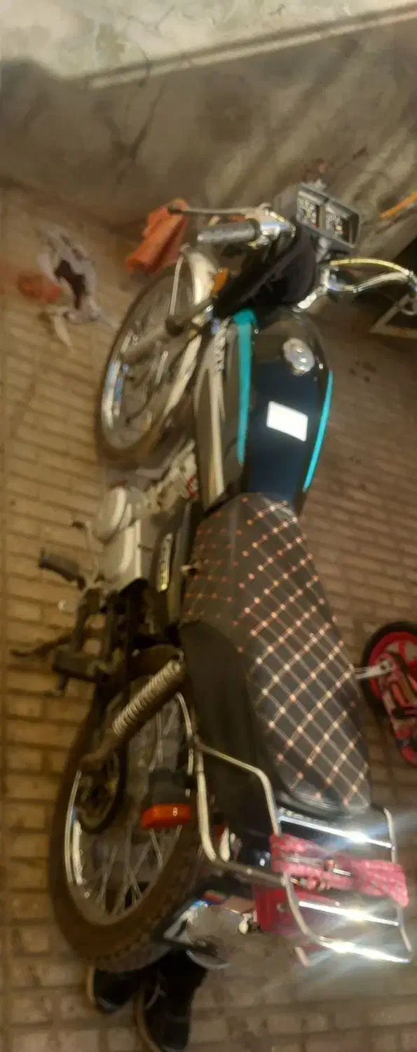 موتور ۱۲۵مدارک کامل|موتورسیکلت|کرمانشاه, |دیوار