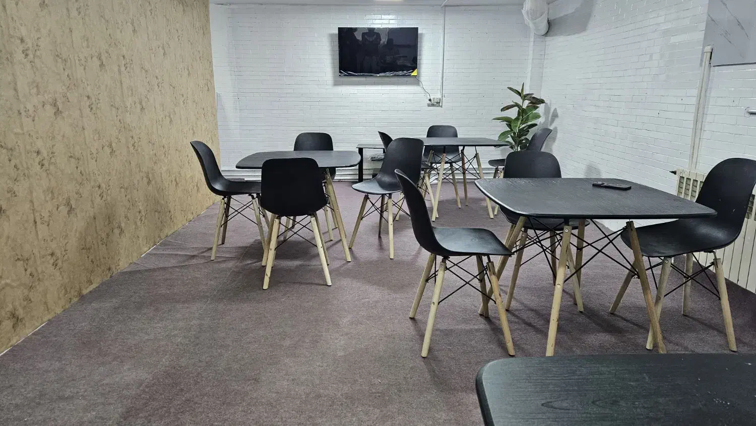 خوابگاه پسرانه مترو شریعتی|اجارهٔ کوتاه‌مدت آپارتمان و سوئیت|تهران, قبا|دیوار