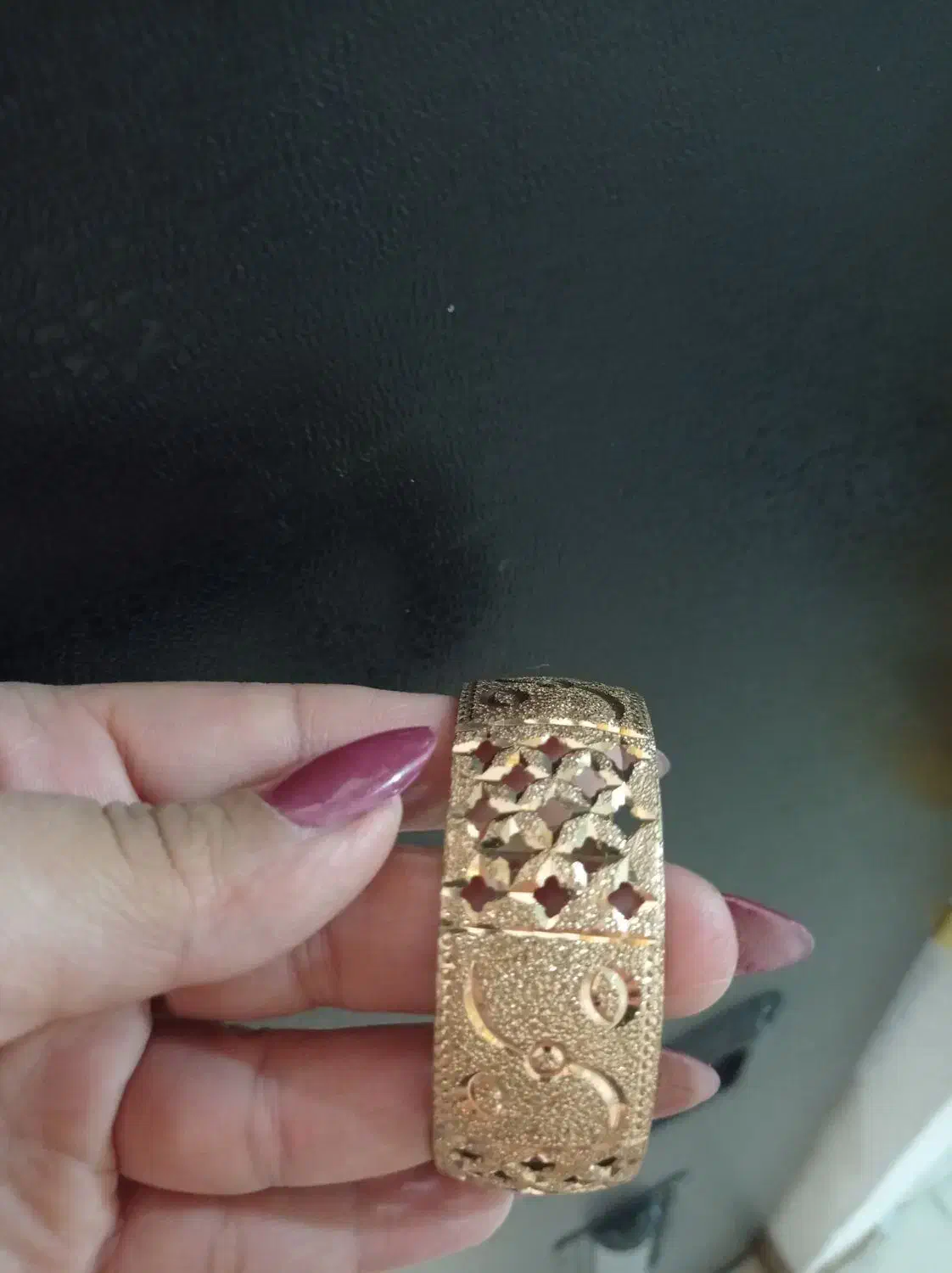 النگو|زیورآلات و اکسسوری|مهاجران, |دیوار