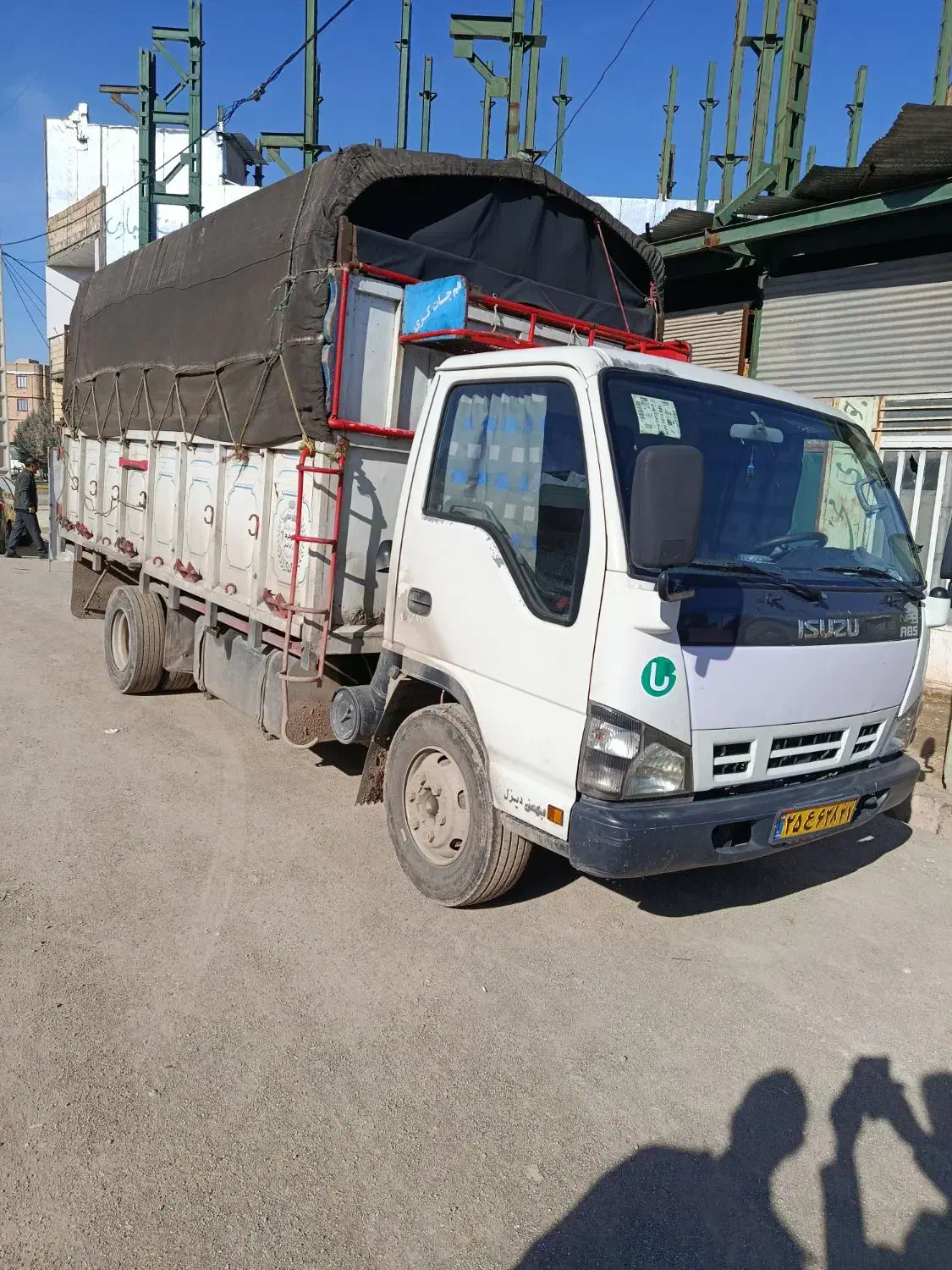 ایسوزو مدل 90|خودرو سنگین|کوهدشت, |دیوار