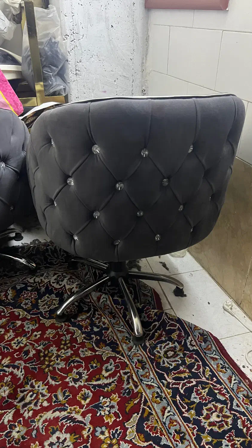 لوازم سالن زیبایی|آرایشگاه و سالن‌های زیبایی|کرج, ساسانی (قلمستان)|دیوار