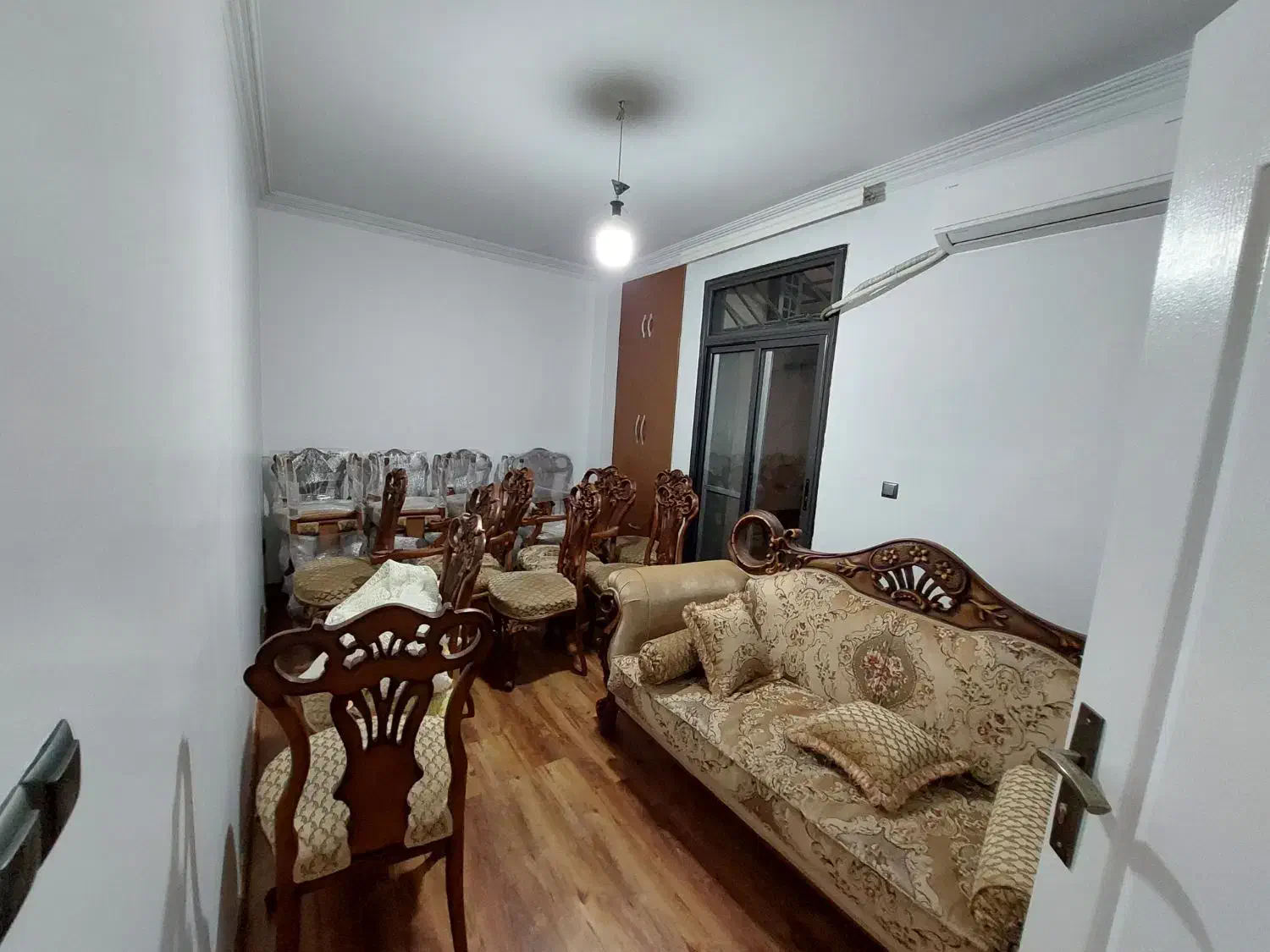 آپارتمان ۱۷۵ متر سه خواب/پاسداران گلستان