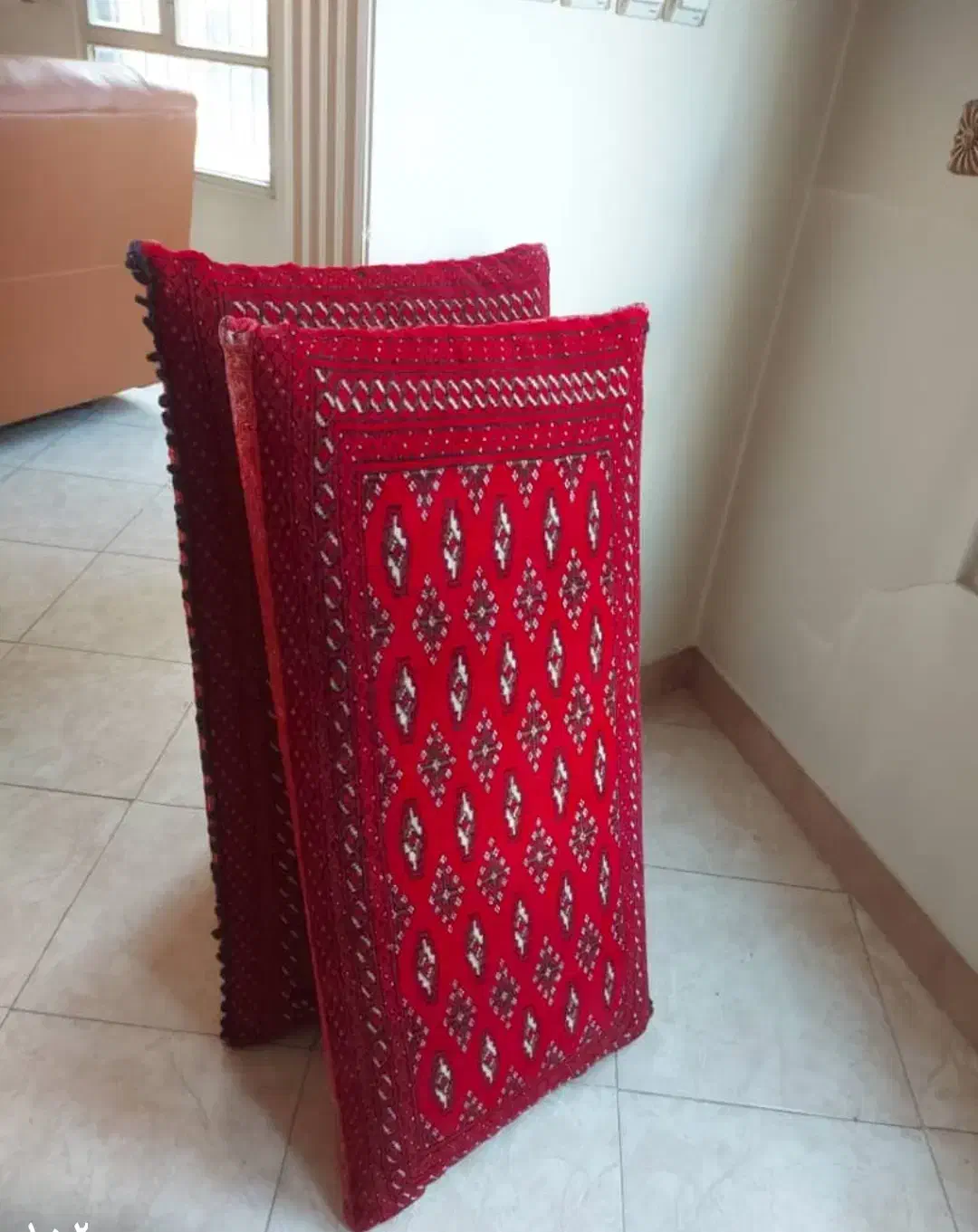 اثاث منزل|پشتی|رودهن, |دیوار