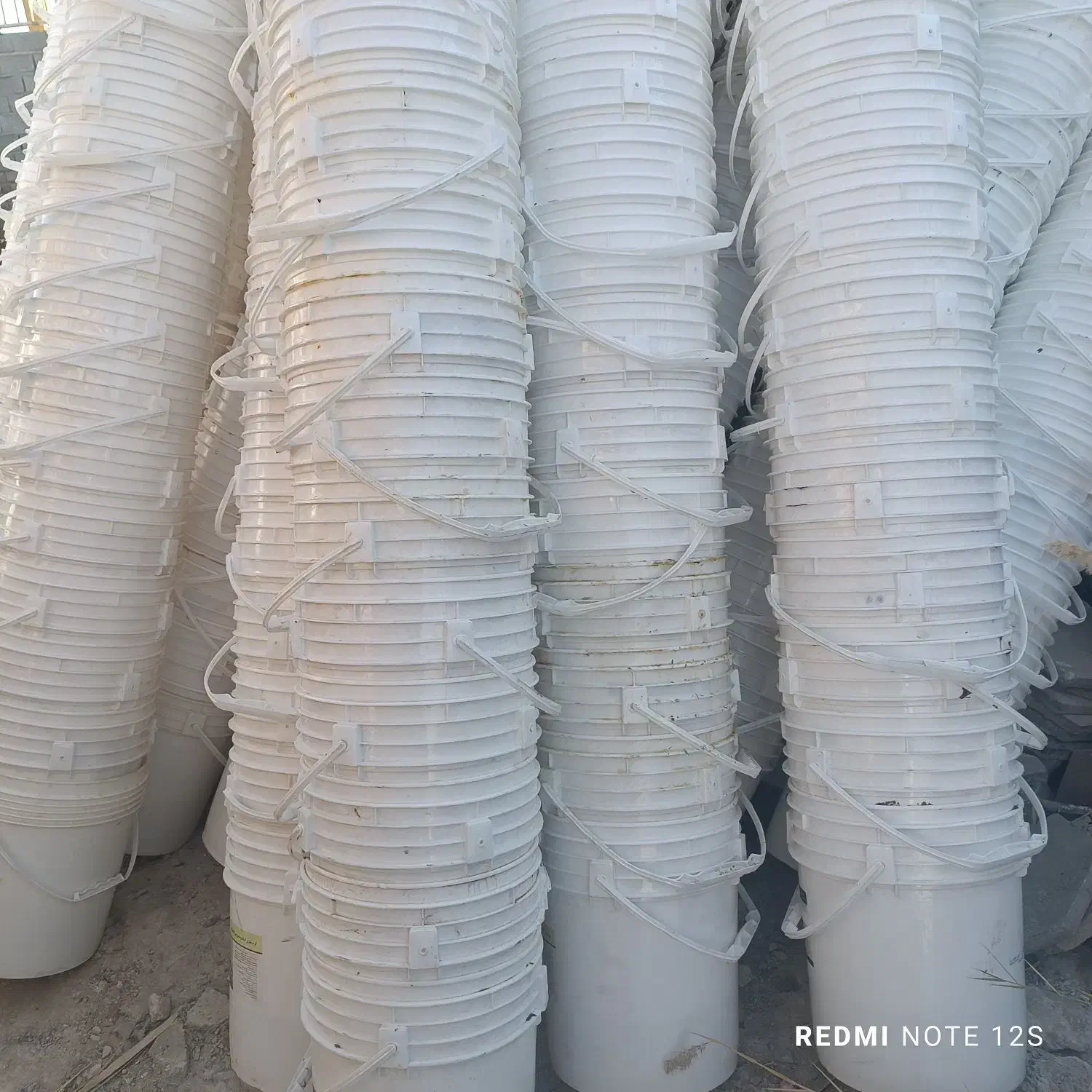 سطل 20کیلویی|ظروف نگهدارنده، پلاستیکی، یک‌بارمصرف|صفادشت, |دیوار