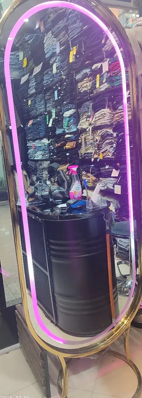 ایینه قدی|آرایشگاه و سالنهای زیبایی|دورود, |دیوار