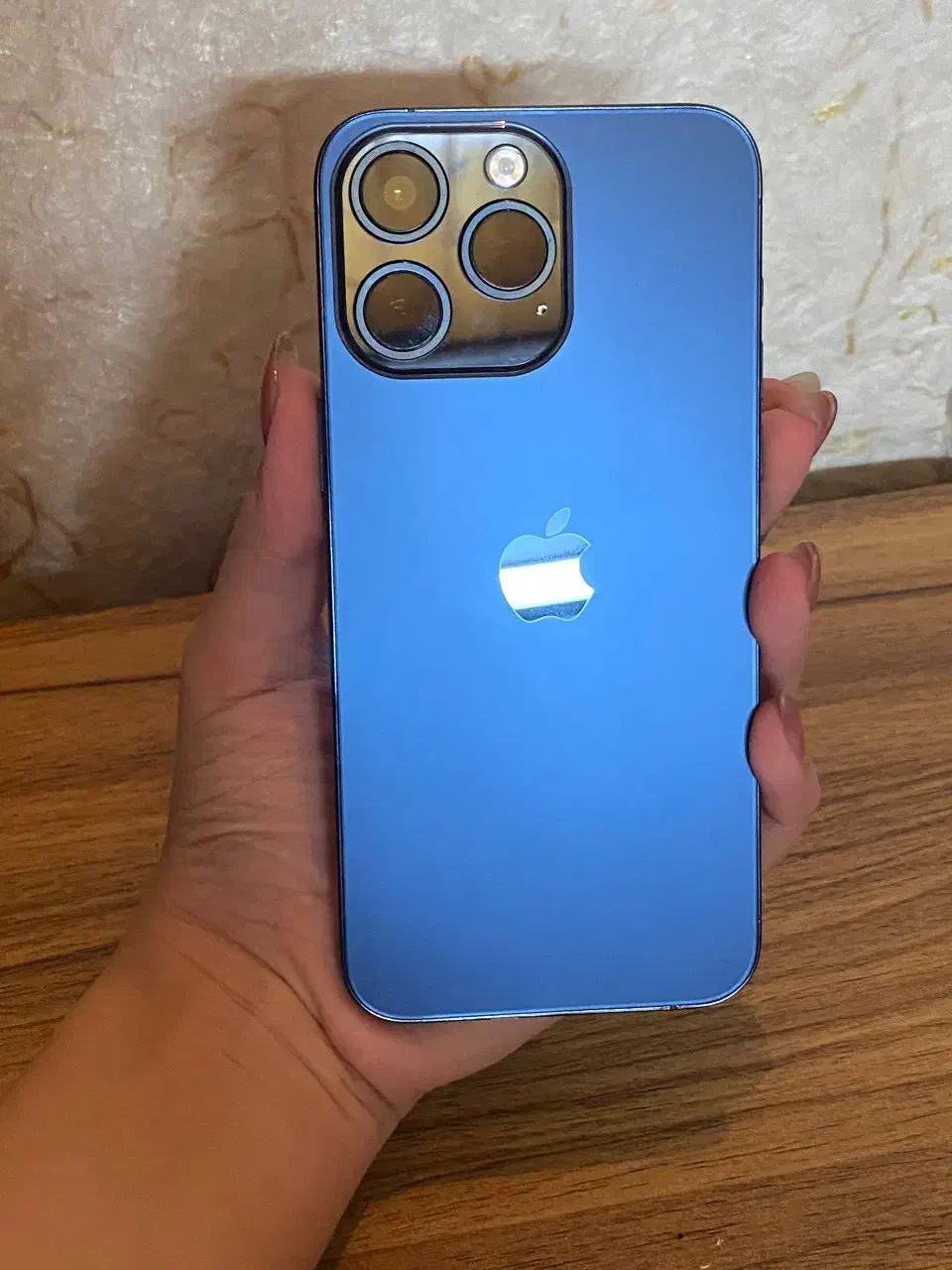 ایفون|موبایل|چمستان, |دیوار