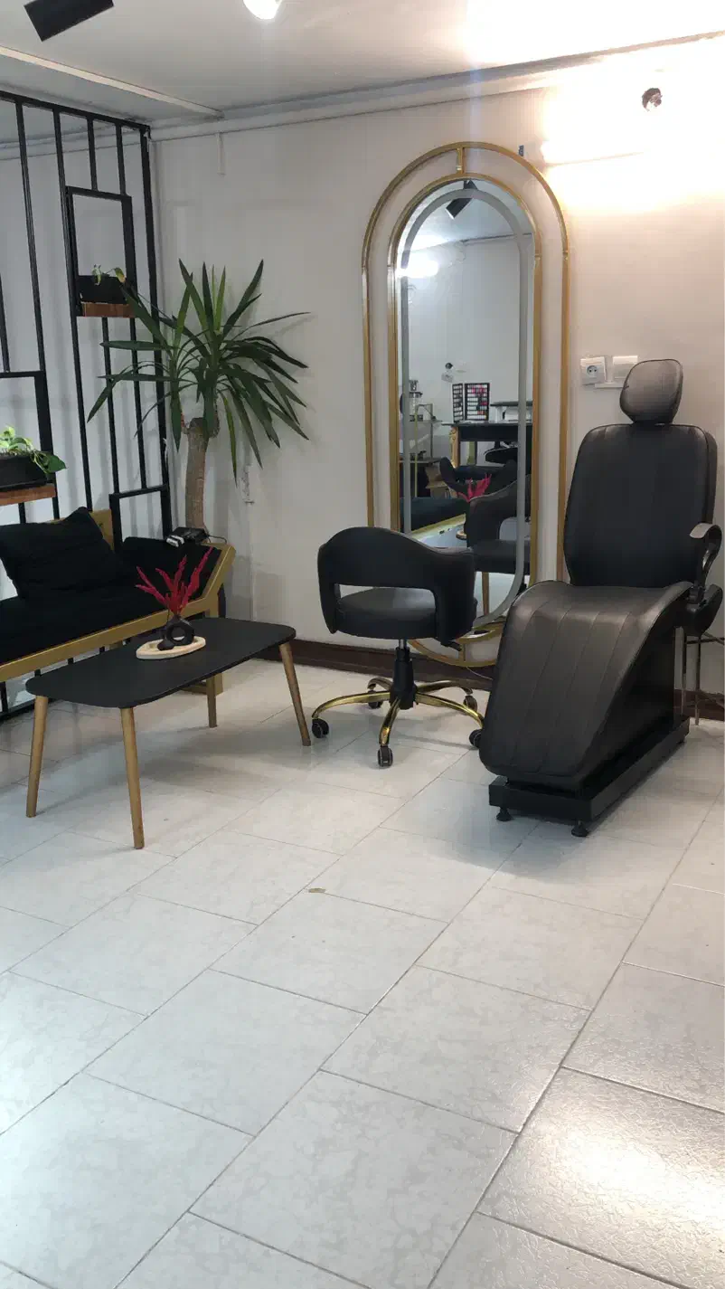 اجاره واگذاری لاین فشیال تتو میکاپ مژه فر سالن زیب|اجارهٔ دفتر کار، اتاق اداری، مطب|مشهد, نیروی هوایی|دیوار