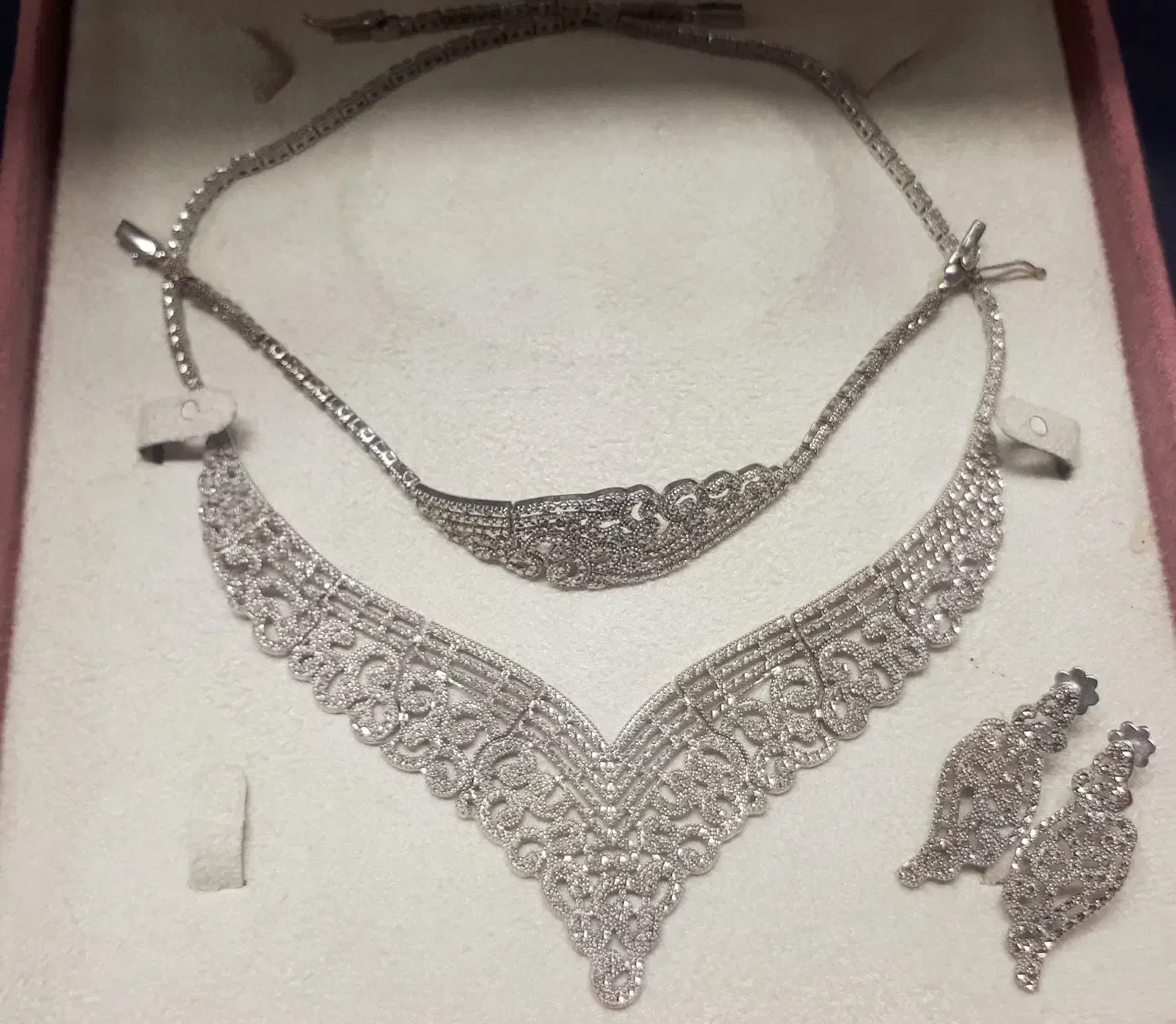 سرویس طلا|جواهرات|آران و بیدگل, |دیوار