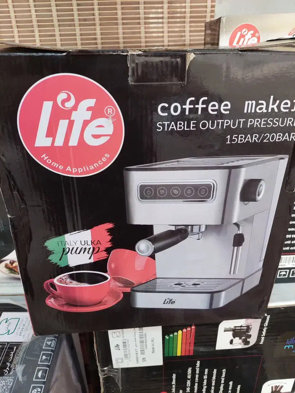 تعدادی لوازم خانگی نو و اک|قوری، کتری، قهوهساز دستی|نجفآباد, شیخ بهایی|دیوار