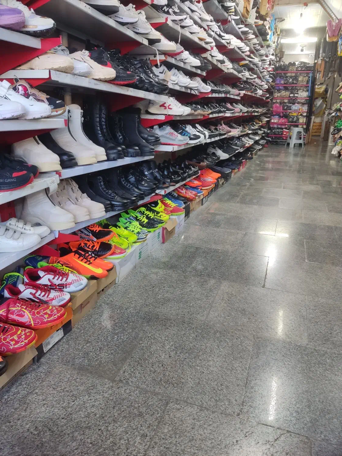 کفش ورزشی مردانه و بچگانه|کیف، کفش، کمربند|گرگان, |دیوار