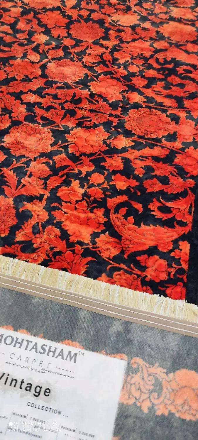 دو عدد فرش قرمز محتشم ۱۰۰۰شانه تراکم۳۲۰۰ در حد نو|فرش|خرم‌آباد, |دیوار