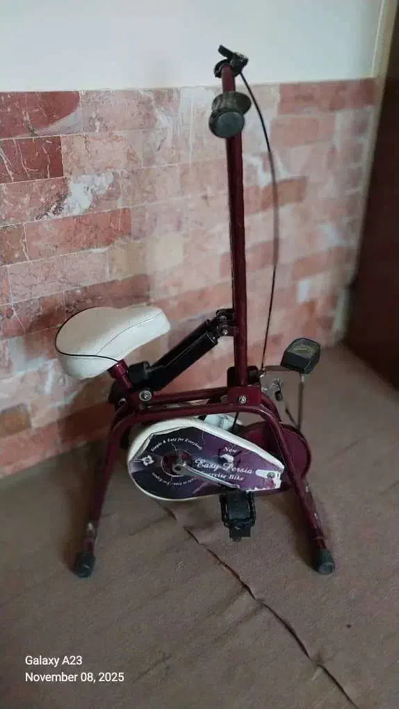 دستگاه ورزشی، بدن سازی، دوچرخه ثابت|تجهیزات ورزشی|ارومیه, |دیوار