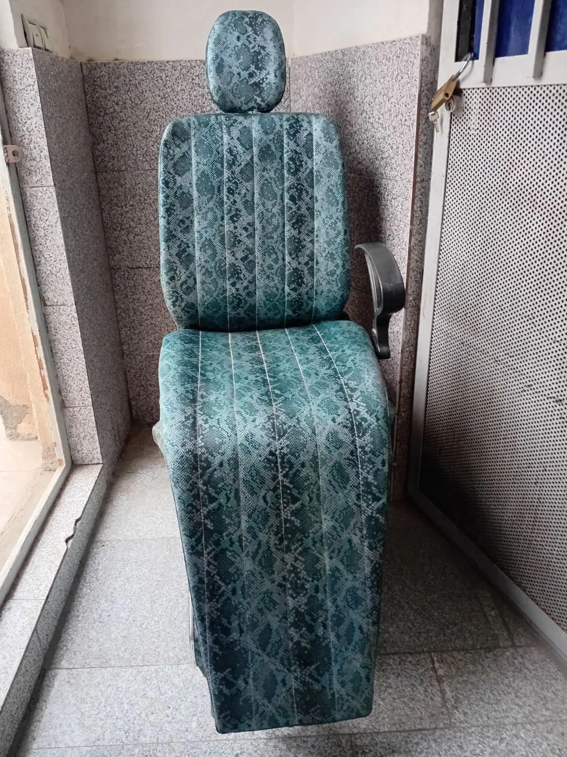 سرویس ارایشگاه|آرایشگاه و سالنهای زیبایی|تهران, شادآباد|دیوار