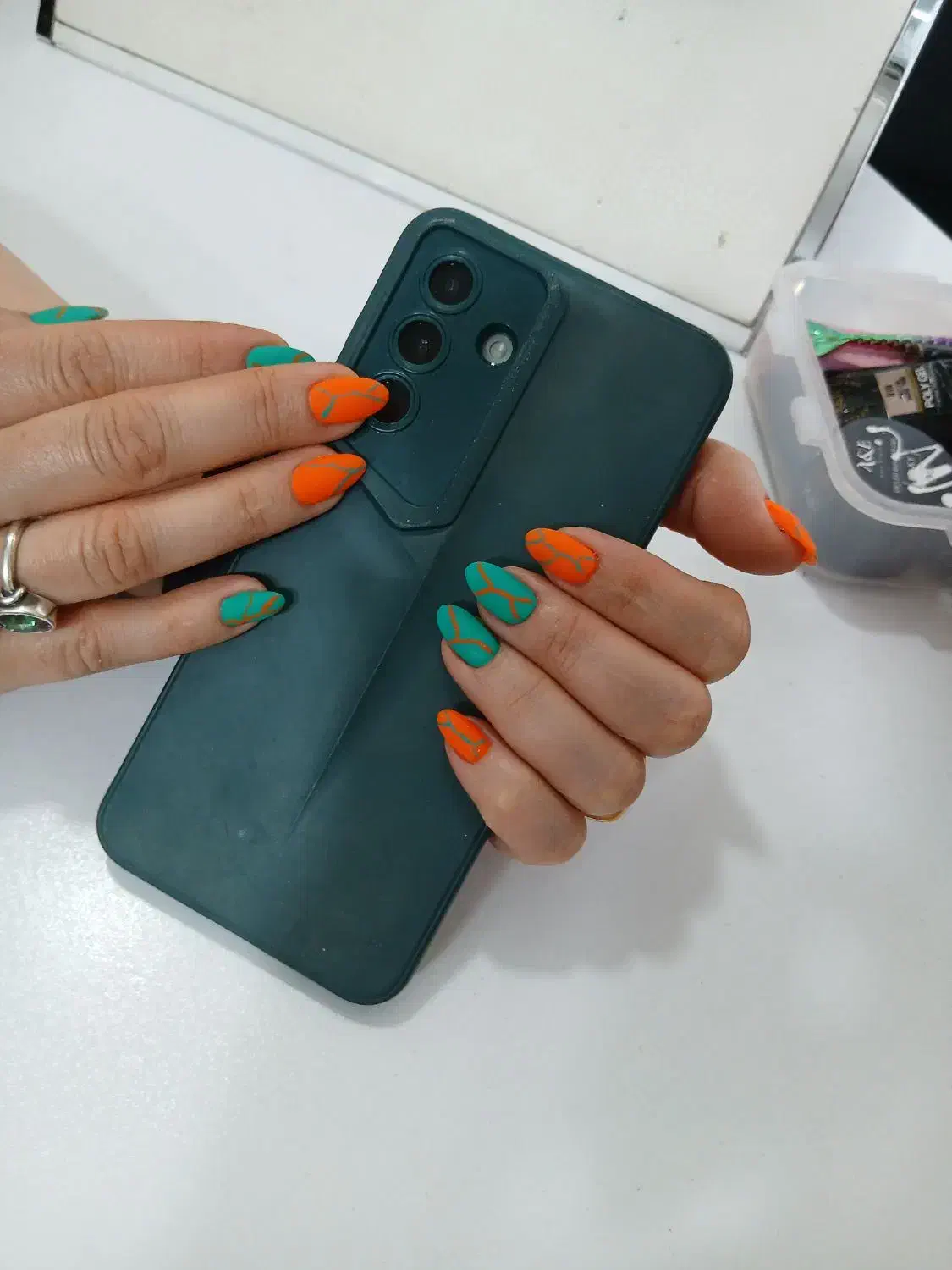 کلیه خدمات ارایشگری گوزل با تخفیفات|خدمات آرایشگری و زیبایی|رشت, علی آباد|دیوار