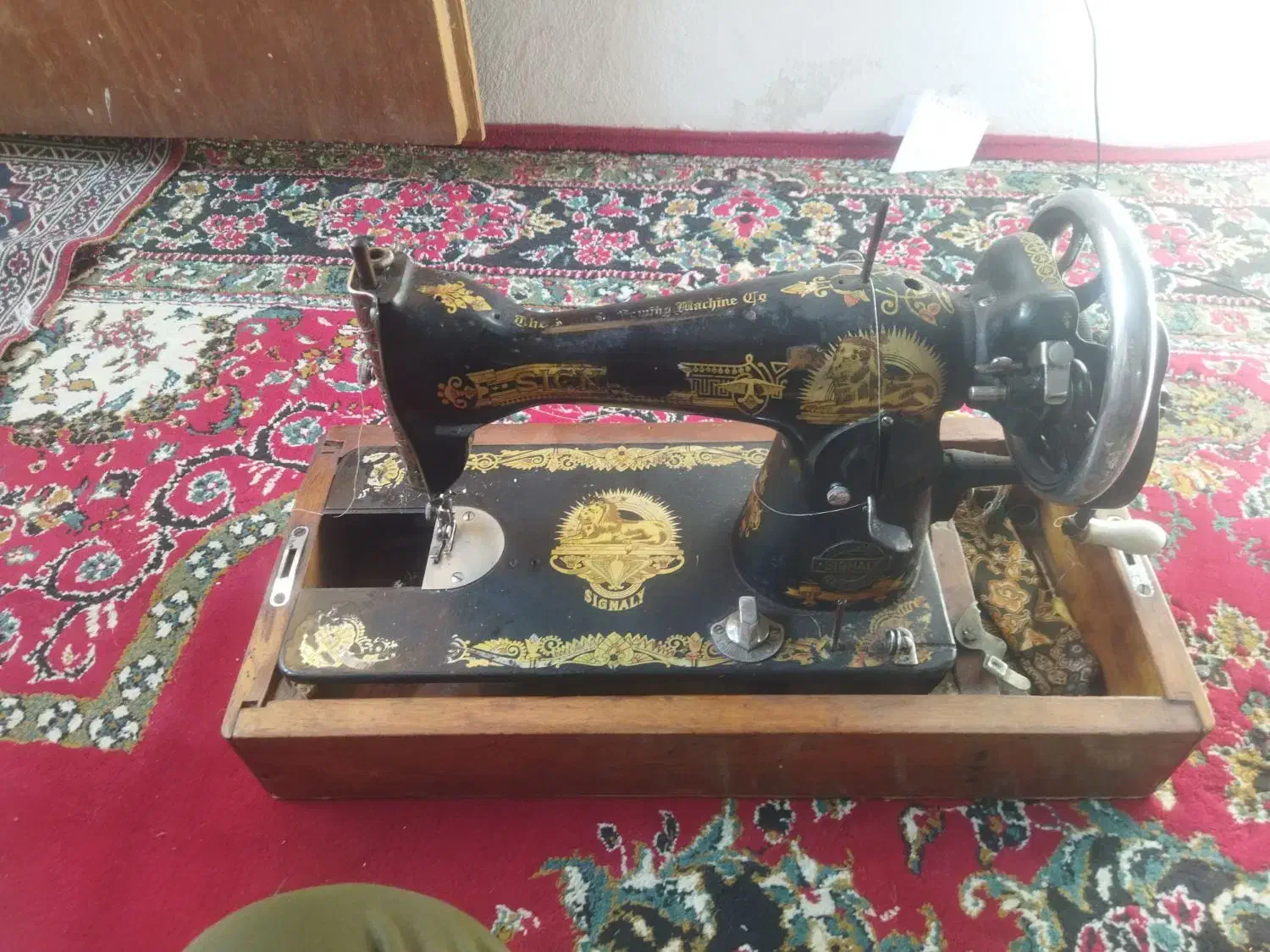 چرخ خیاطی|چرخ خیاطی و ریسندگی|چالوس, |دیوار