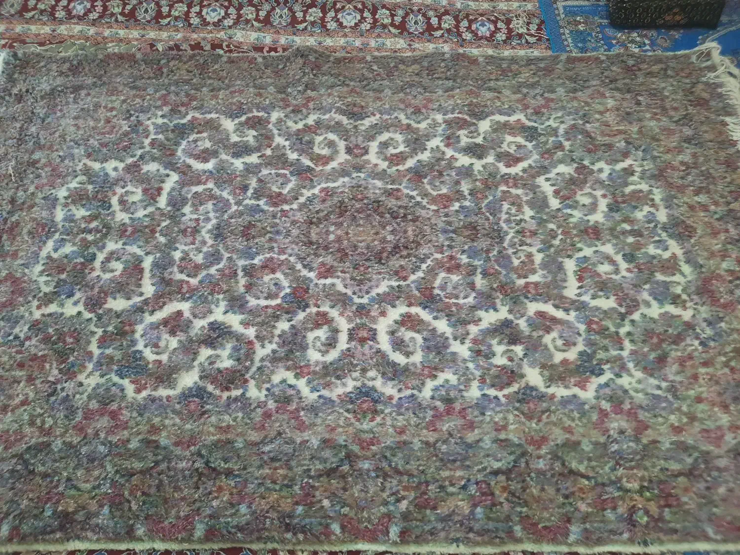 قالی دستباف کرمان، دو در سه، طرح ترنج|فرش|زرند, |دیوار