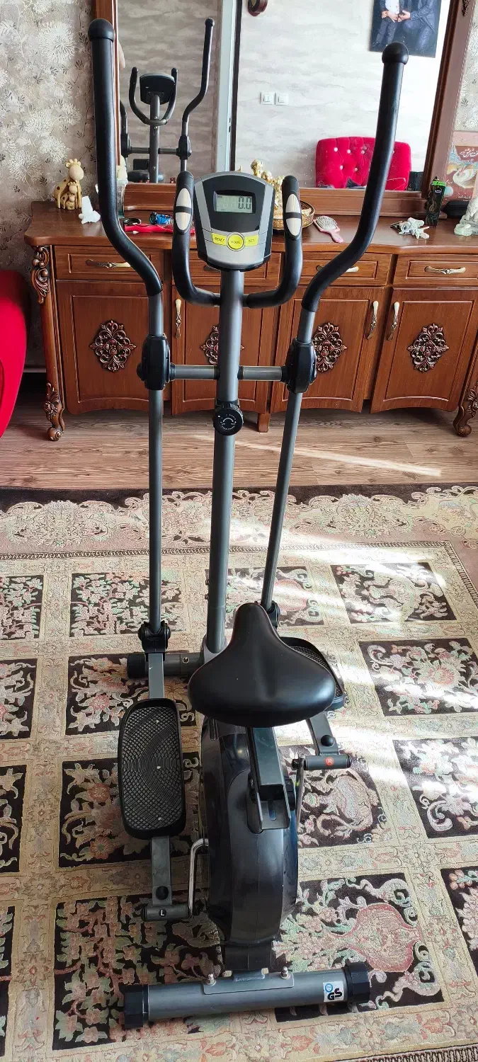 الپتیکال و دوچرخه ثابت|تجهیزات ورزشی|کرج, مطهری|دیوار