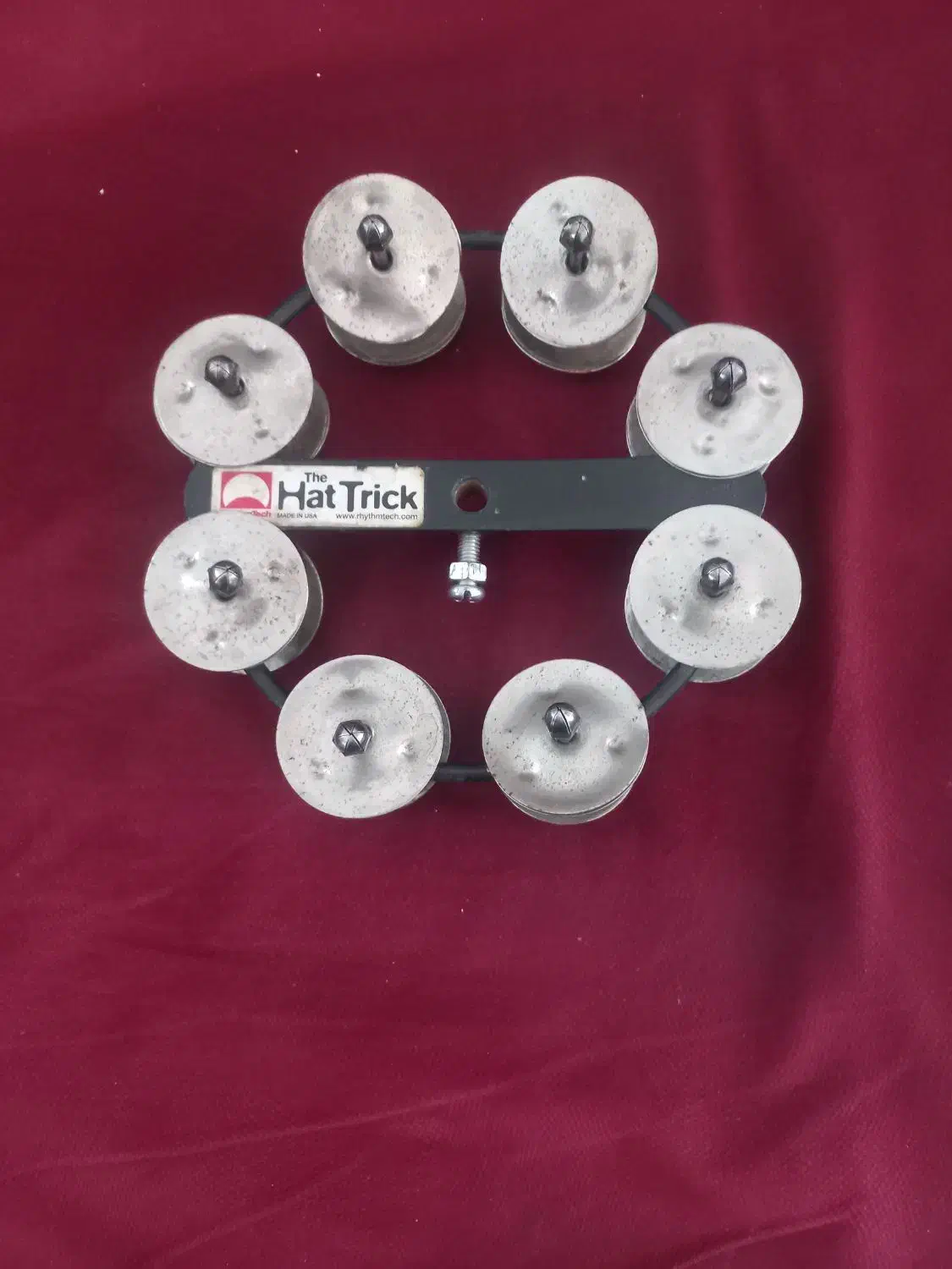 تم بورین  های هت  Hat Trick ساخت آمریکا|درام و پرکاشن|شوشتر, |دیوار