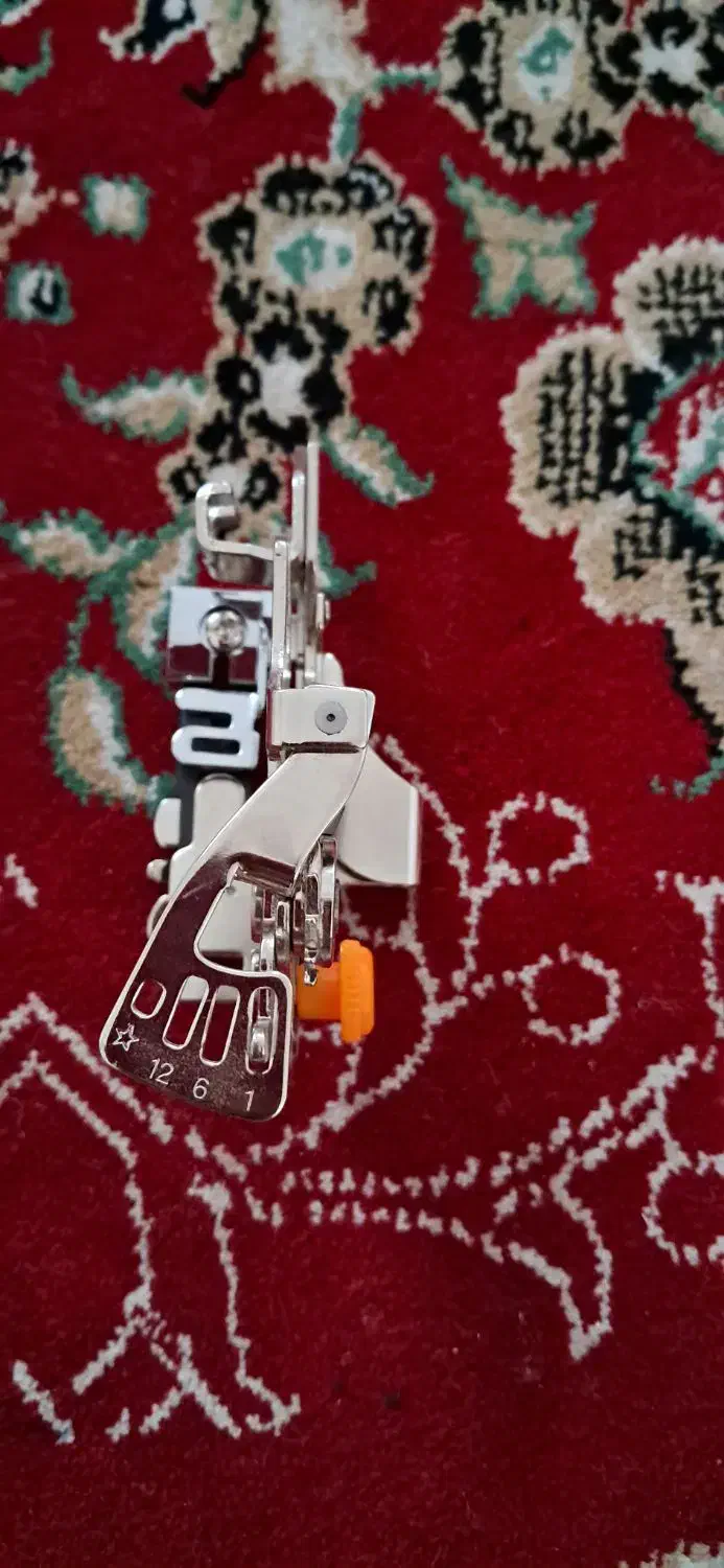 پایه چین پلیسه و چین سوزنی چرخ گلدوزی و قدیمی|چرخ خیاطی و ریسندگی|جیرفت, |دیوار