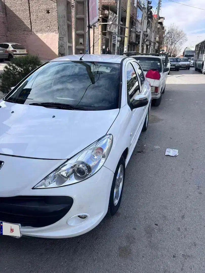 ۲۰۷ مدل ۱۳۹۰|خودرو سواری و وانت|کرمان, |دیوار