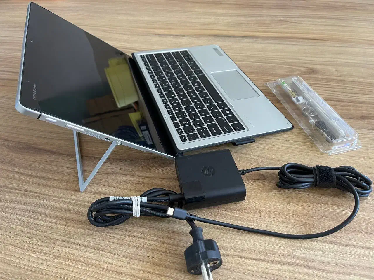 Hp elite x2 1012 G2|رایانه همراه|بهبهان, |دیوار