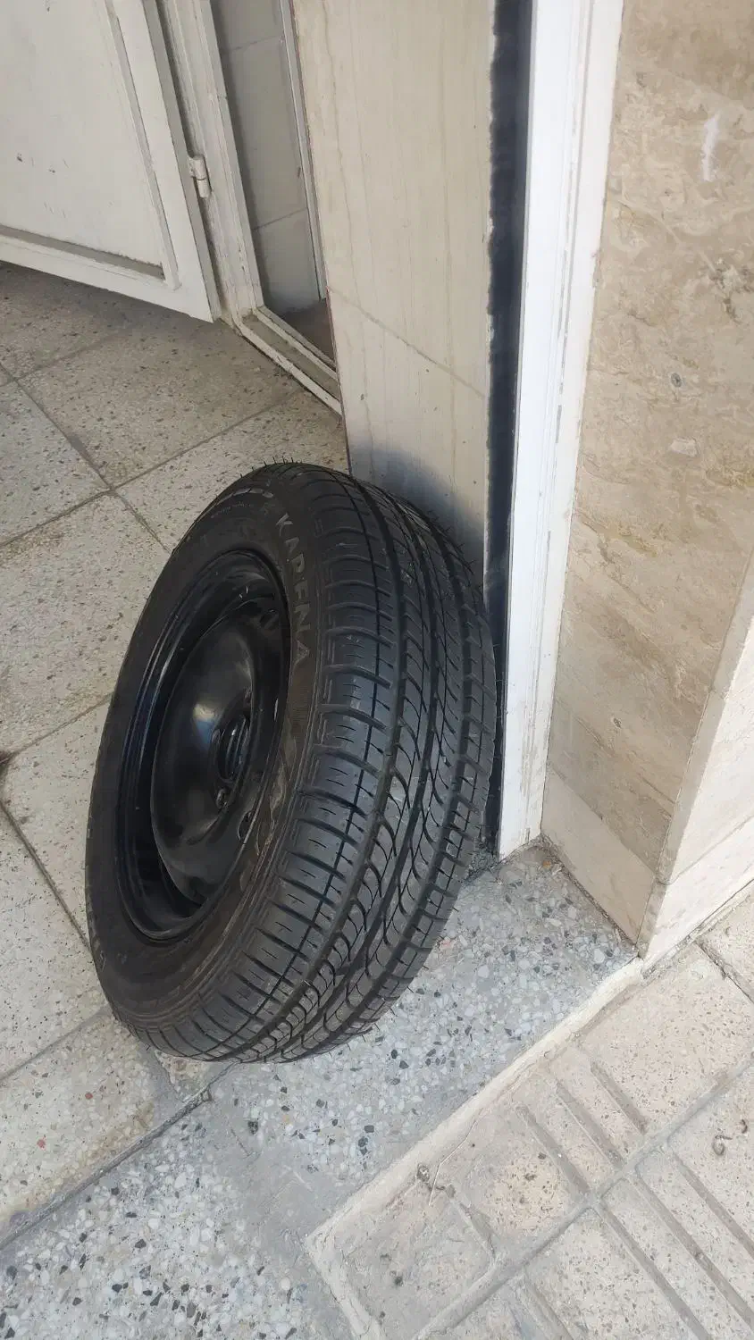 لاستیک پزویی 185*14 با رینگ|قطعات یدکی و لوازم جانبی|صدرا-فارس, فاز ۱|دیوار